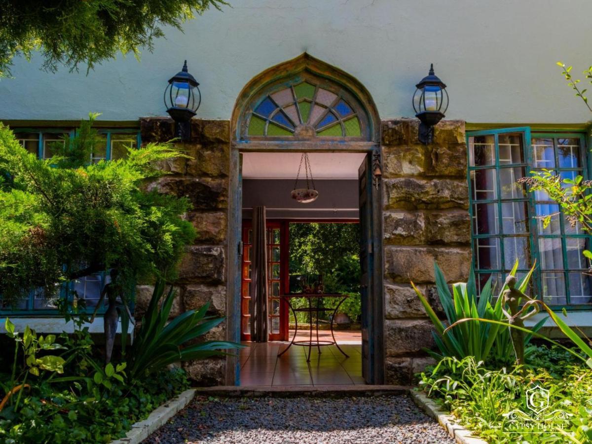 Gypsy Wagons And Vans, Clarens Exterior photo