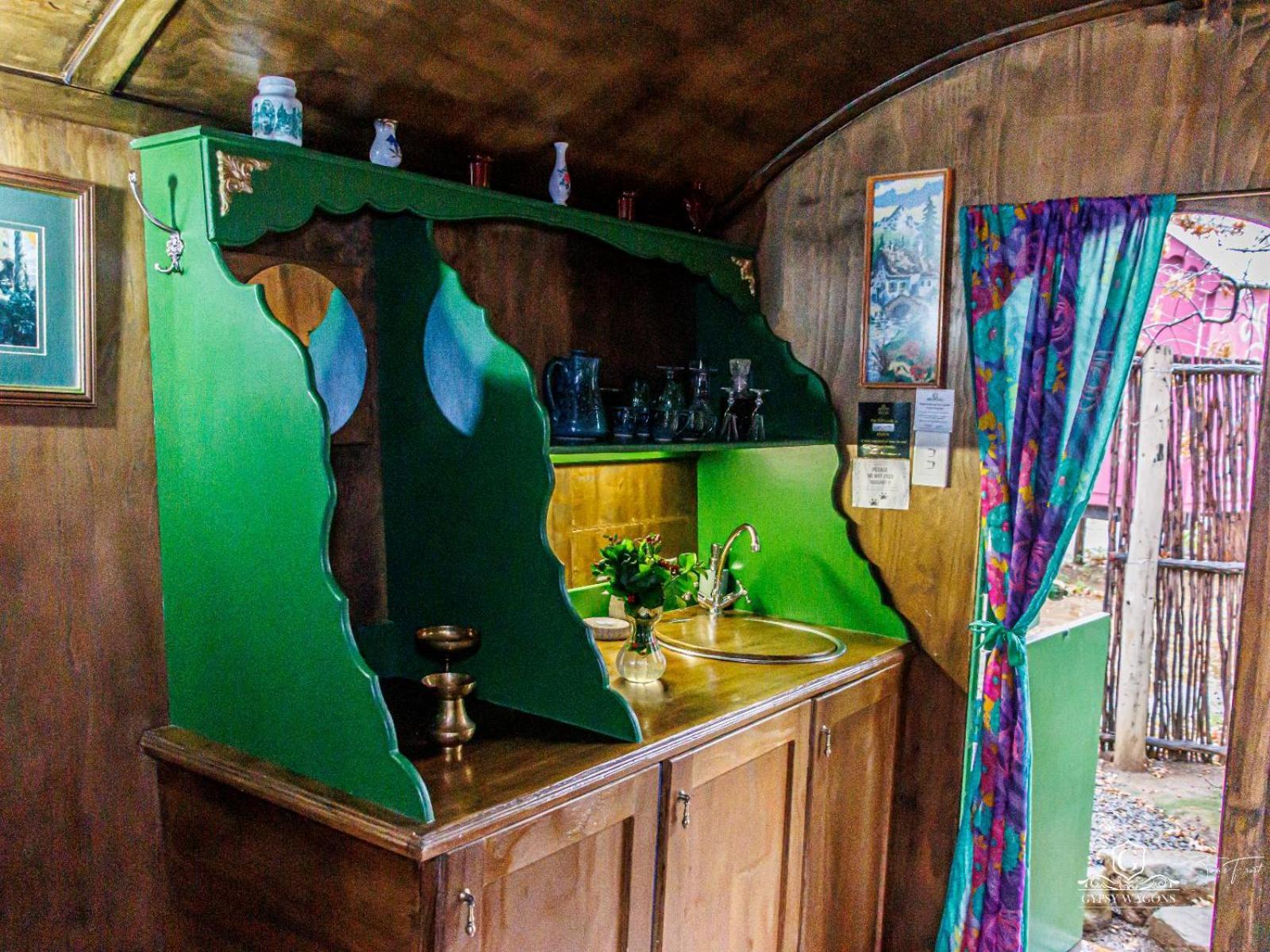 Gypsy Wagons And Vans, Clarens Room photo