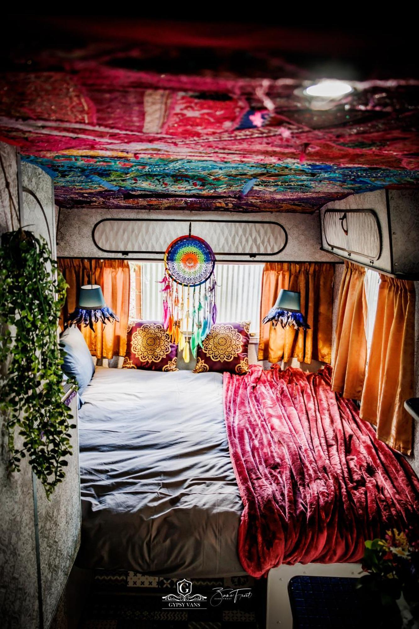 Gypsy Wagons And Vans, Clarens Room photo