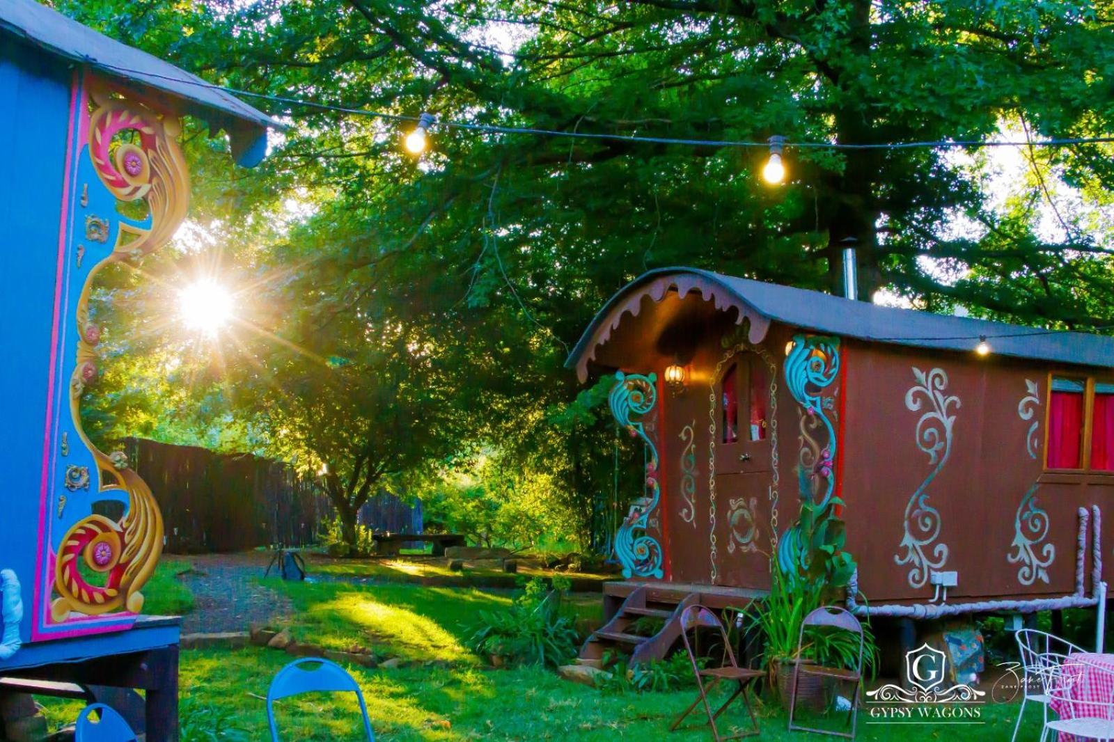 Gypsy Wagons And Vans, Clarens Exterior photo